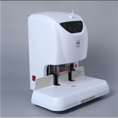 銀新/YX YX-Z50A 裝訂機 顏色：白色；鉆頭5.5-7中空特種鉆刀；裝訂方法：尼龍管加熱高溫鉚釘；裝訂能力：1-50mm厚度（75g/m2紙張)；預熱時間：約2-4min;工作臺尺寸：480mm(長)* 220mm（寬）;重量：16Kg.